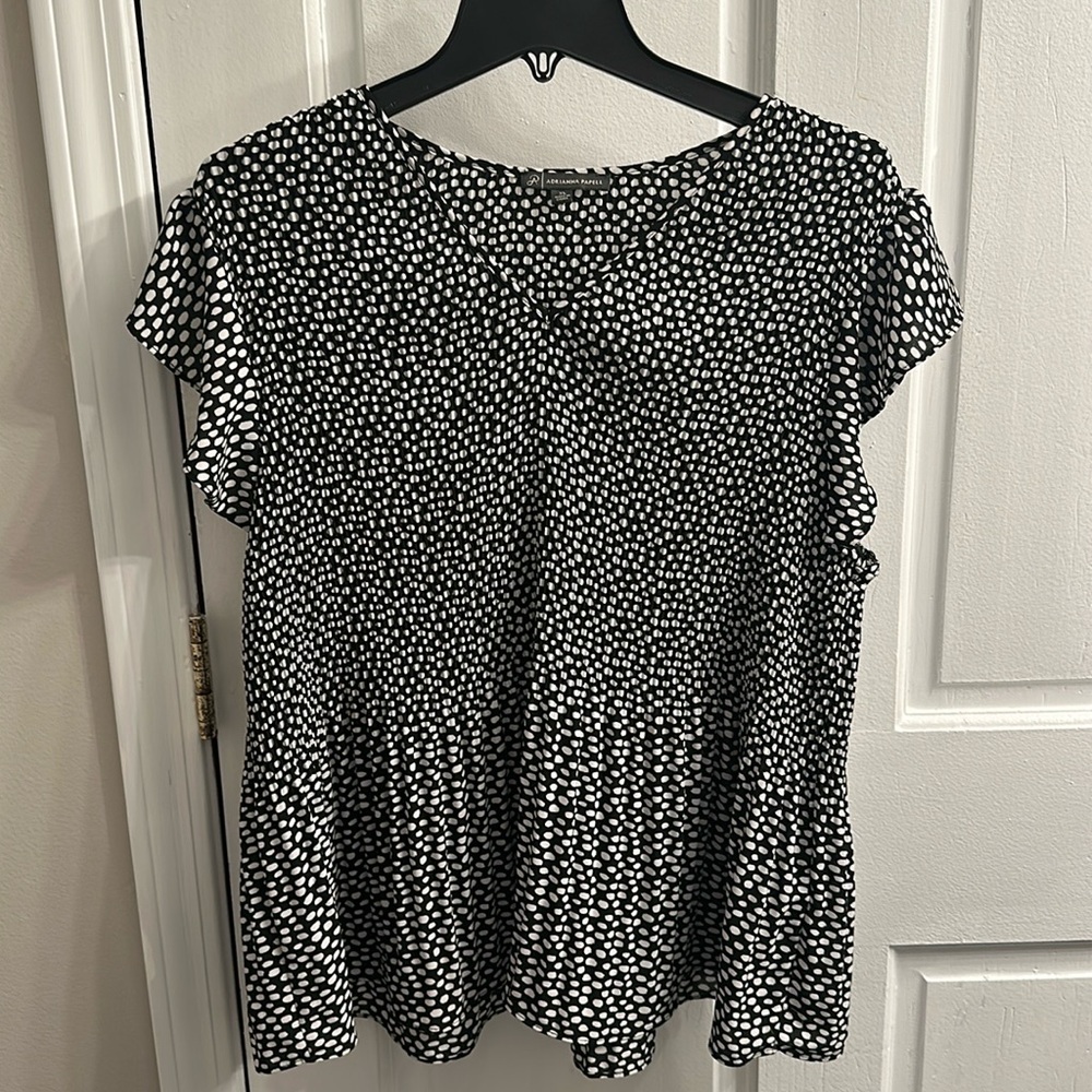 Adrianna Papell - White and black blouse, size XL v neck.